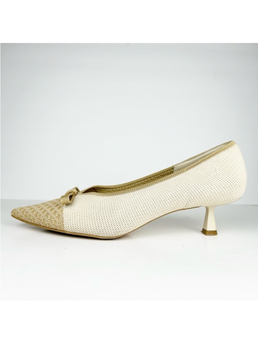 Vivaia Serena Pointed Toe Bow Detail Cream Ivory Slip On Kitten Heel EU 42 - Picture 7 of 14